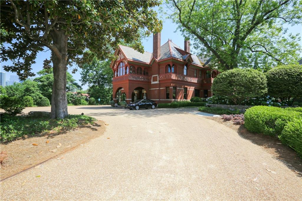 625 Piedmont Avenue NE Unit 3029