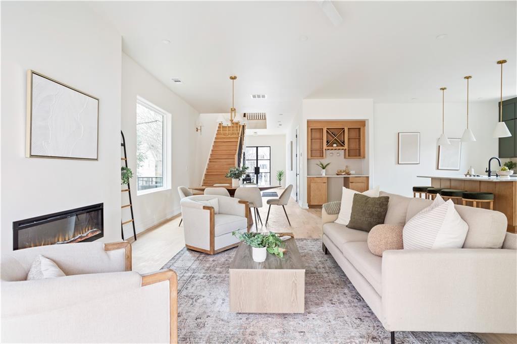 12 Montgomery Street NE