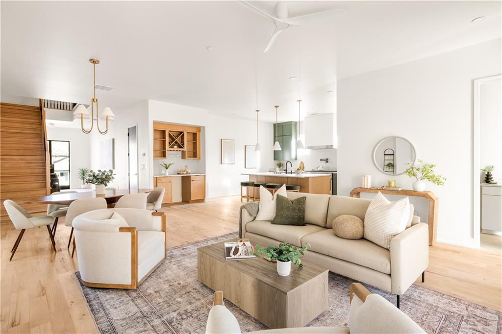 12 Montgomery Street NE