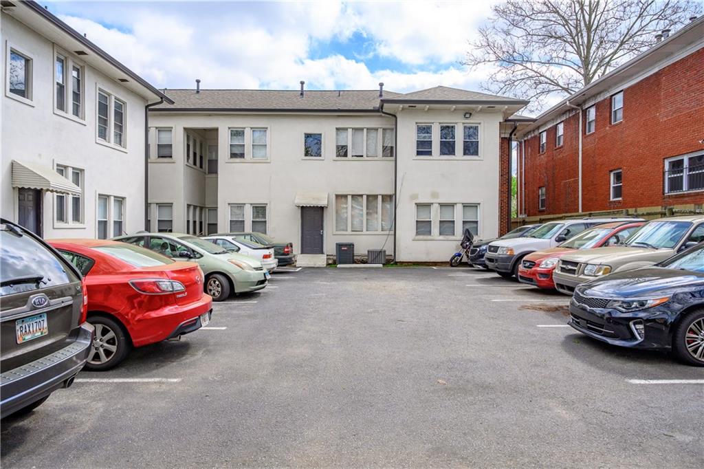 600 Parkway Drive NE Unit 12