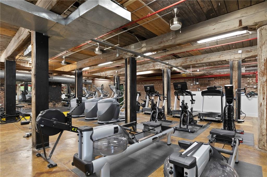 170 Boulevard SE Unit H421