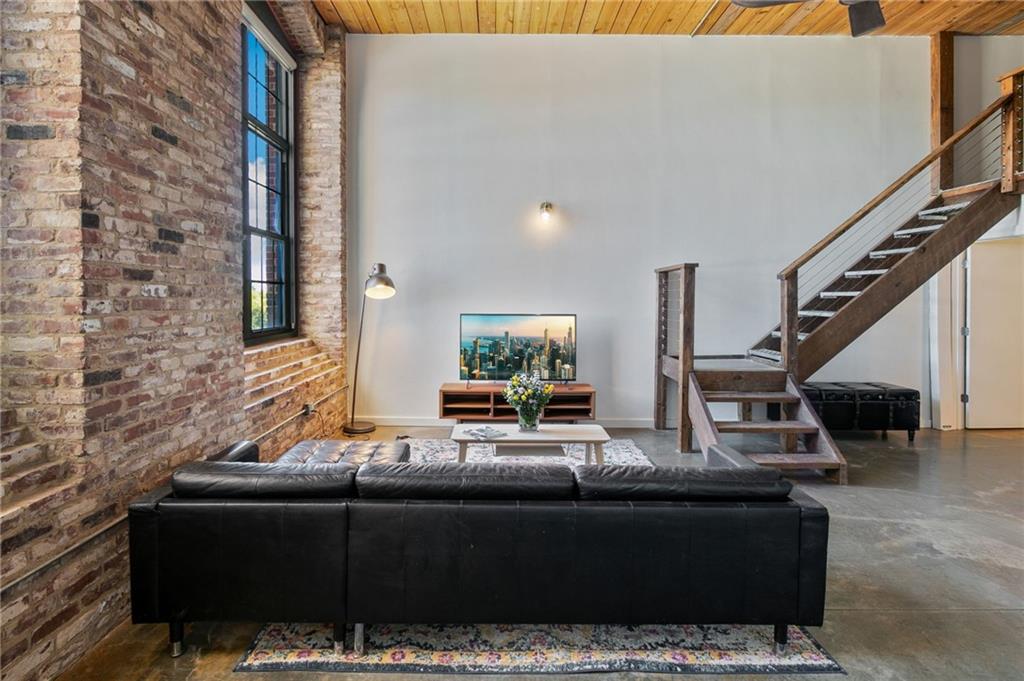 170 Boulevard SE Unit H421