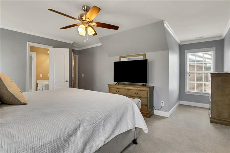 3905 Greenside Court