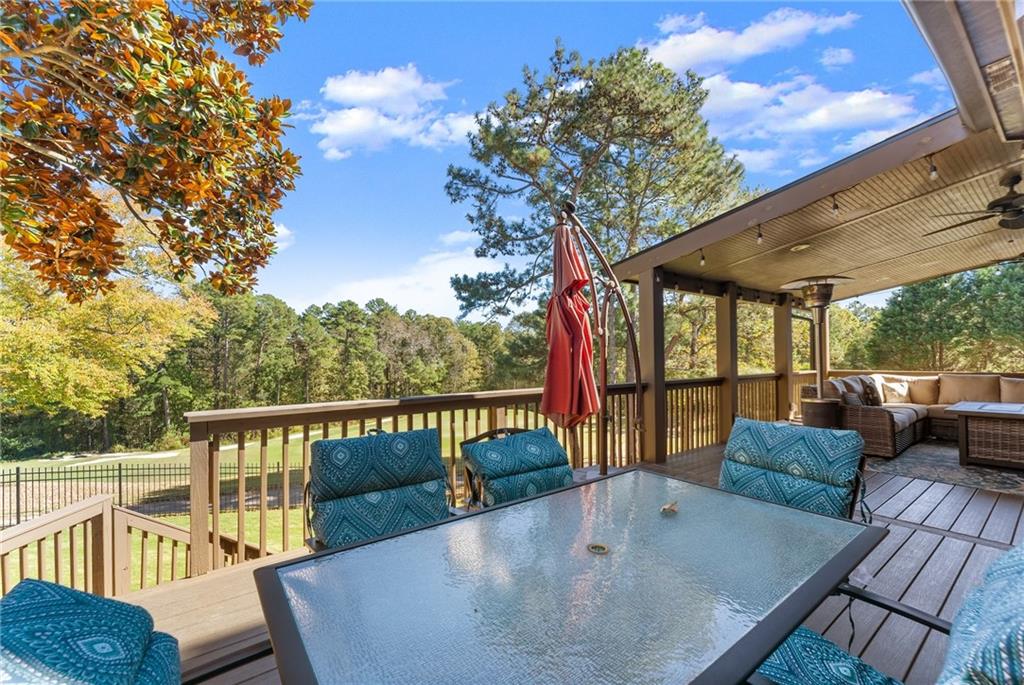 3905 Greenside Court