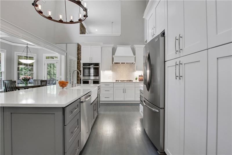 3905 Greenside Court