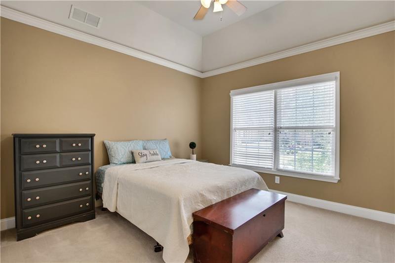 3905 Greenside Court