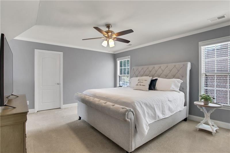 3905 Greenside Court