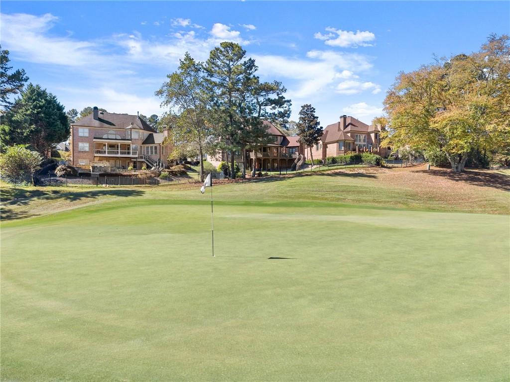 3905 Greenside Court