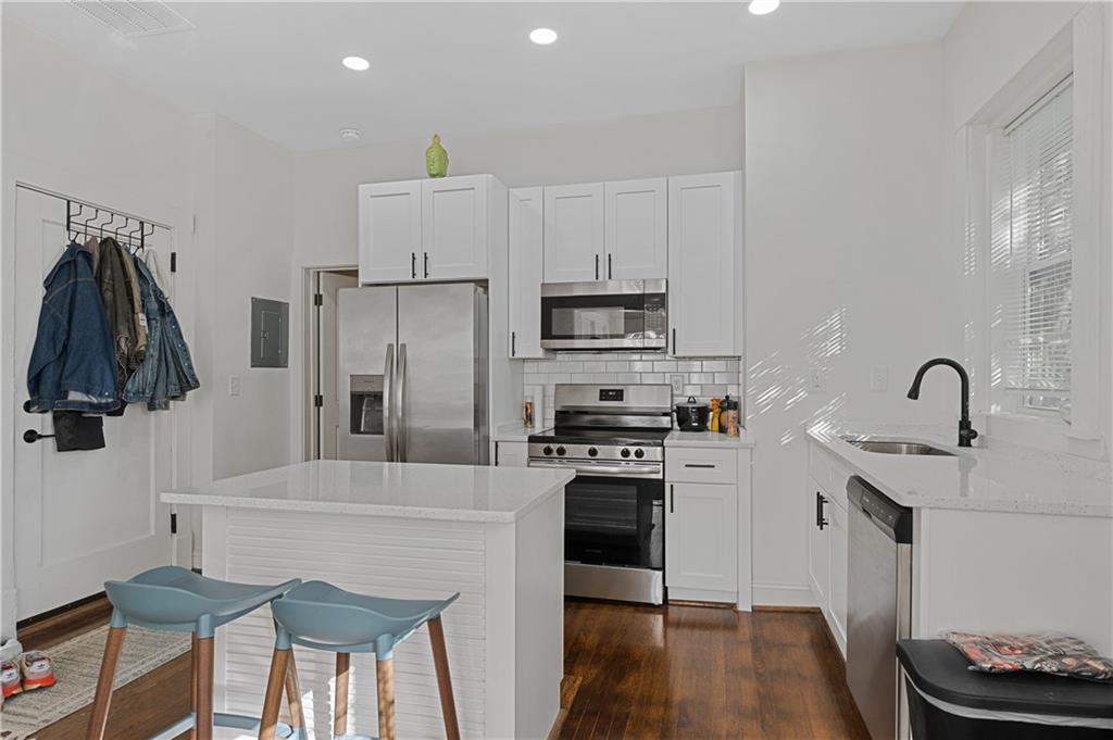 360 Ponce De Leon Avenue NE Unit 3