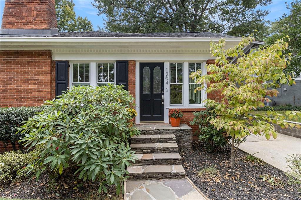 1304 Lanier Boulevard NE
