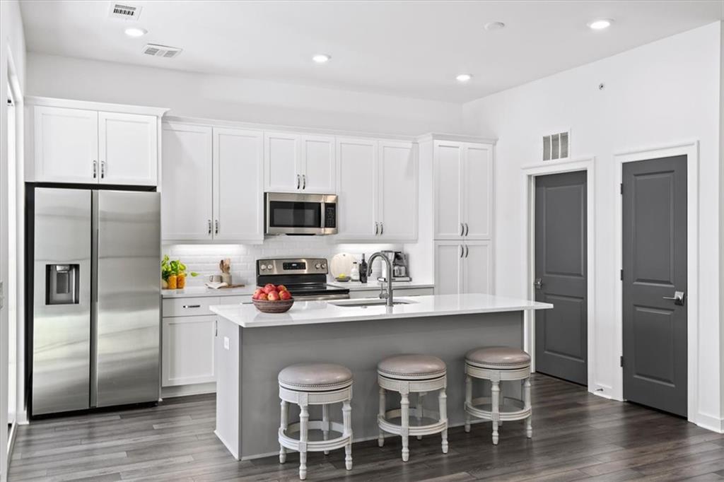 137 Devore Road Unit 210
