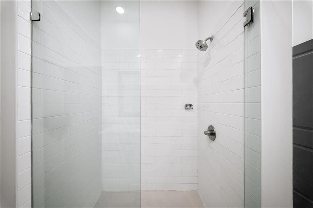137 Devore Road Unit 210