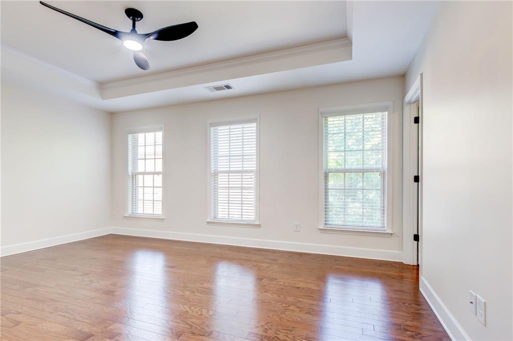 3304 Ferncliff Court