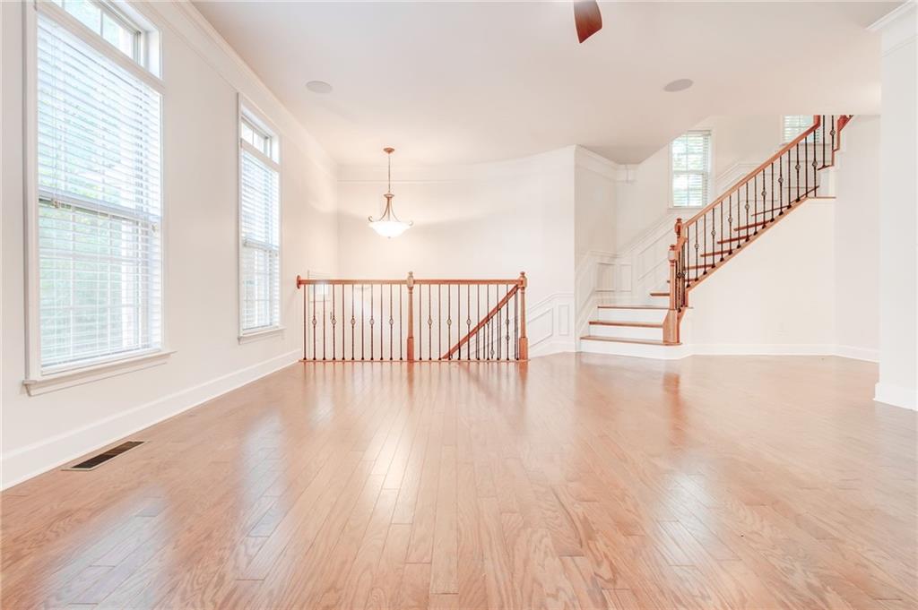 3304 Ferncliff Court