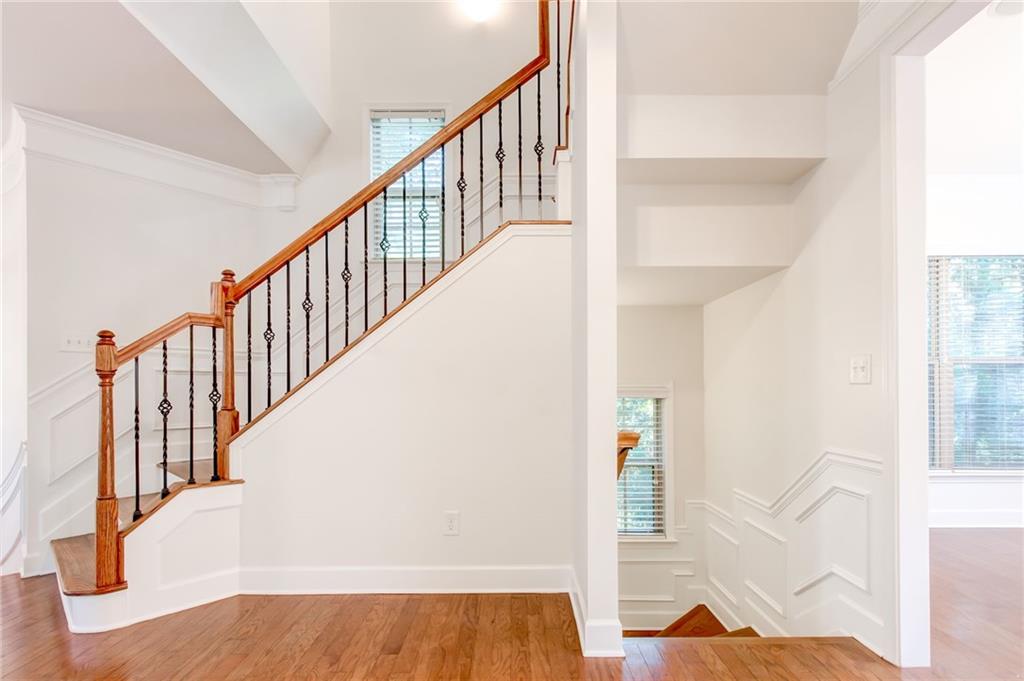 3304 Ferncliff Court