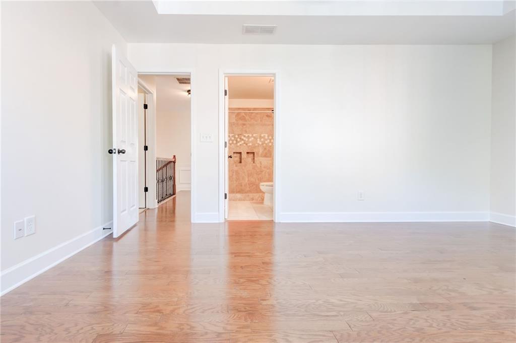 3304 Ferncliff Court