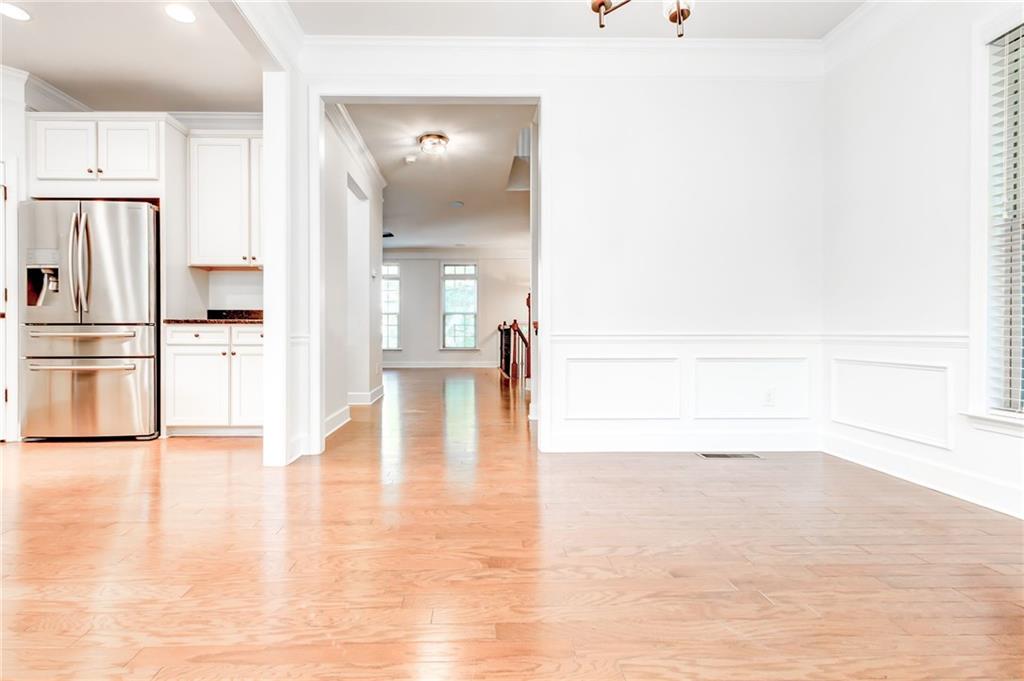 3304 Ferncliff Court