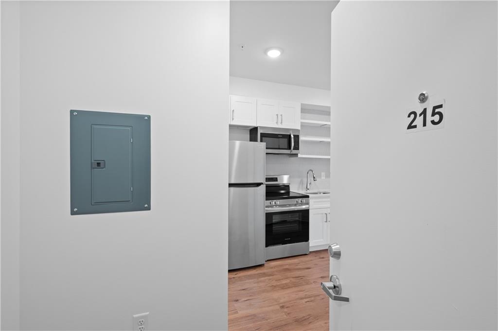 456 Flat Shoals Avenue SE Unit 215