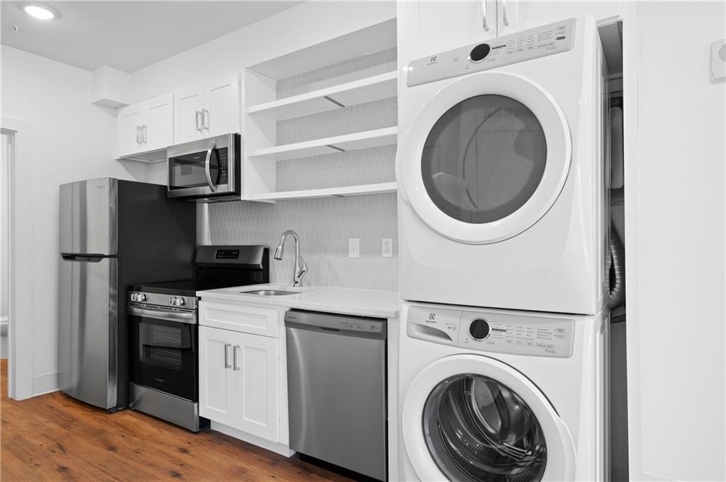 456 Flat Shoals Avenue SE Unit 215