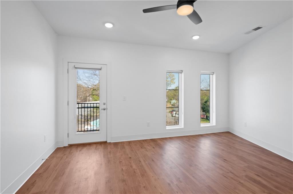 456 Flat Shoals Avenue SE Unit 215