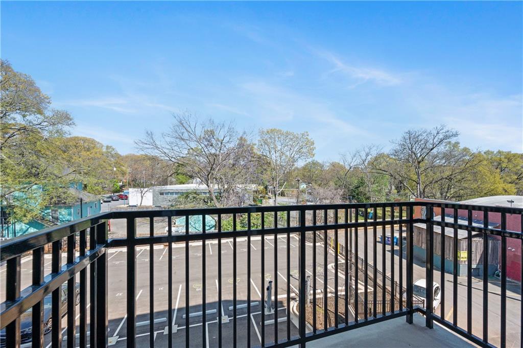 456 Flat Shoals Avenue SE Unit 215