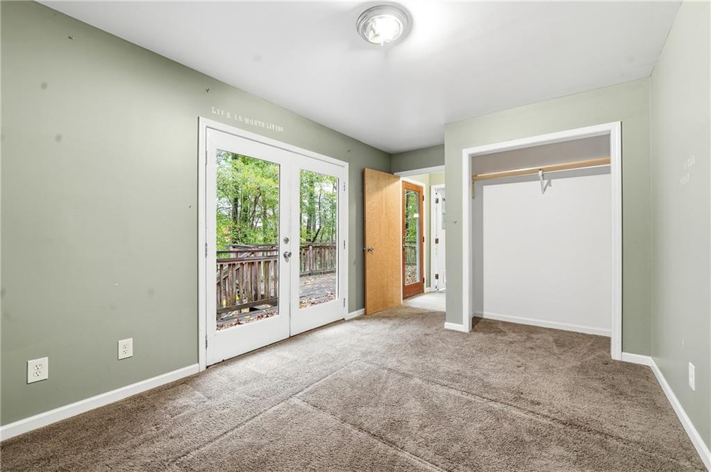 190 Crestwood Court