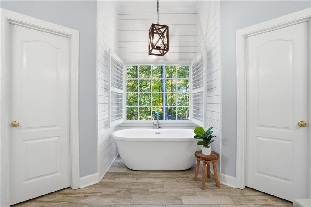 3244 Cobbs Farm Trail NW