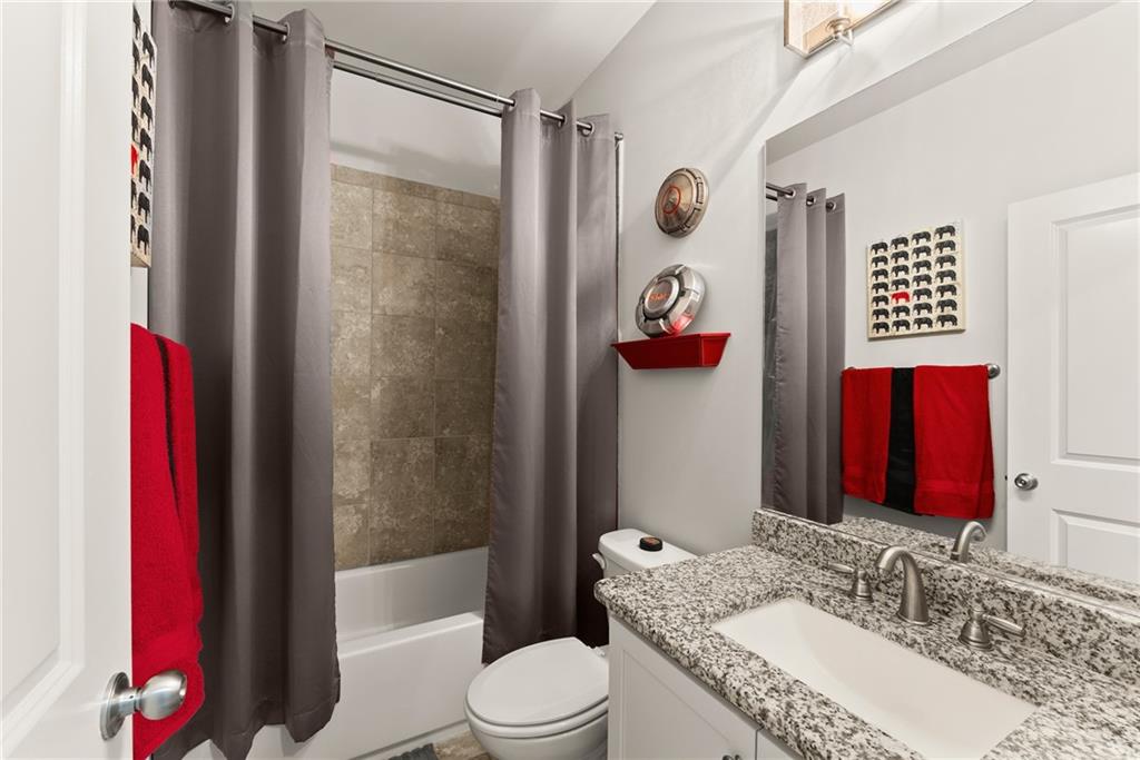 2536 Skyland Drive NE