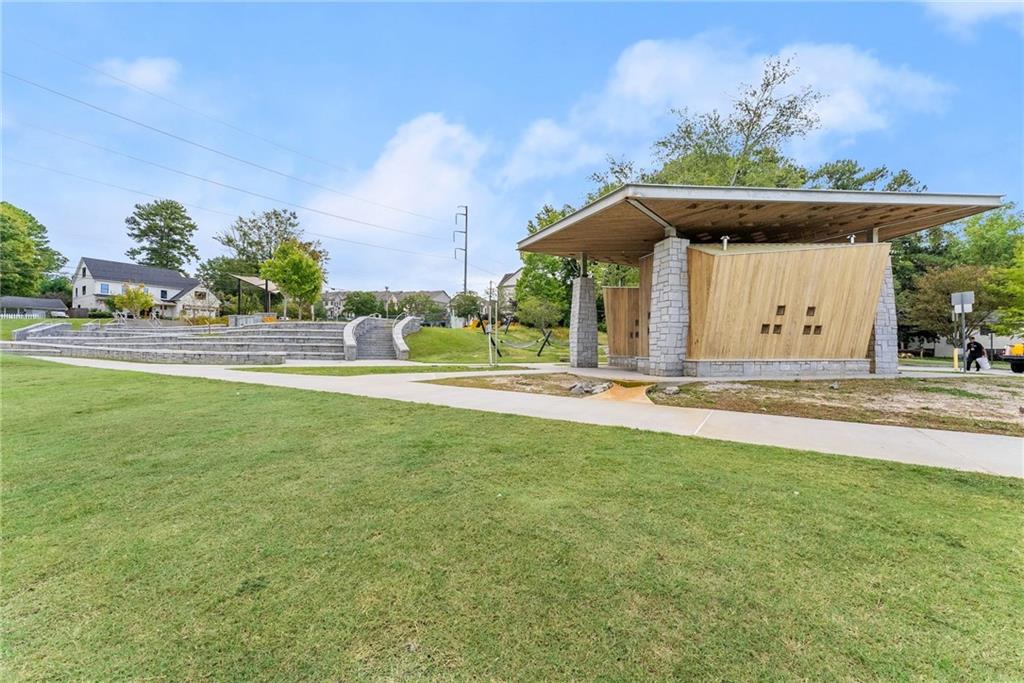 2536 Skyland Drive NE