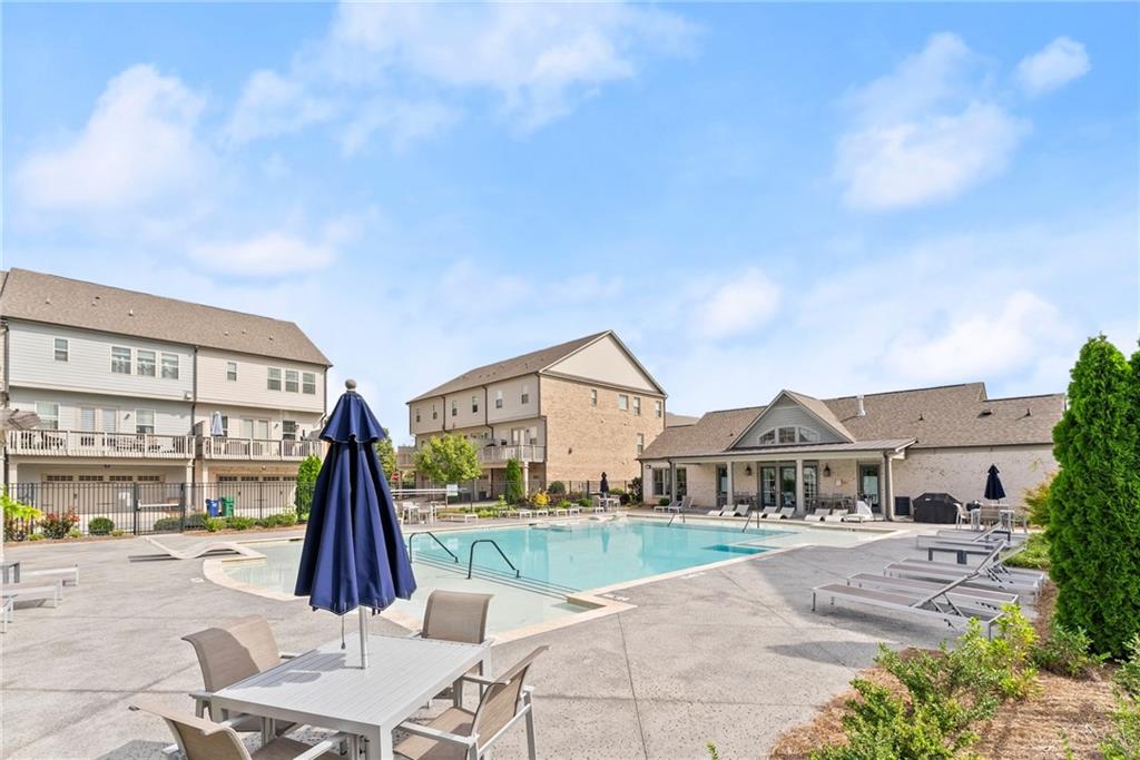 2536 Skyland Drive NE