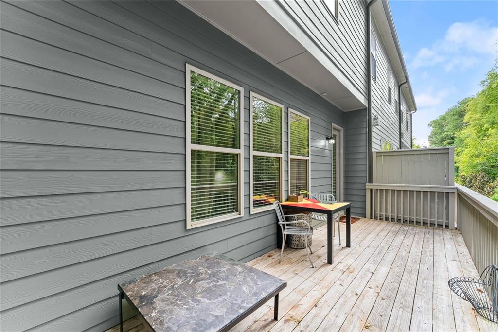 2536 Skyland Drive NE