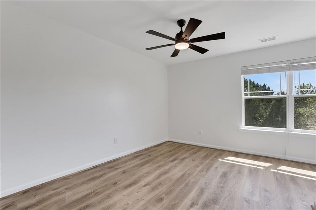 3552 Clear Creek Crossing NW