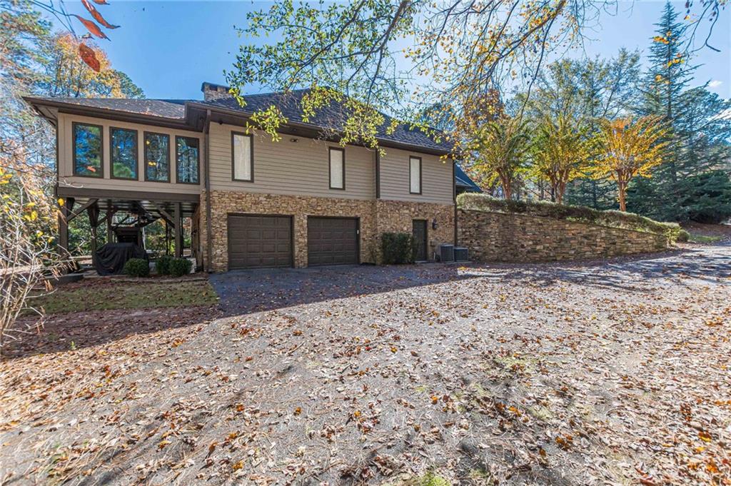 5752 W PHILLIPS MILL Road