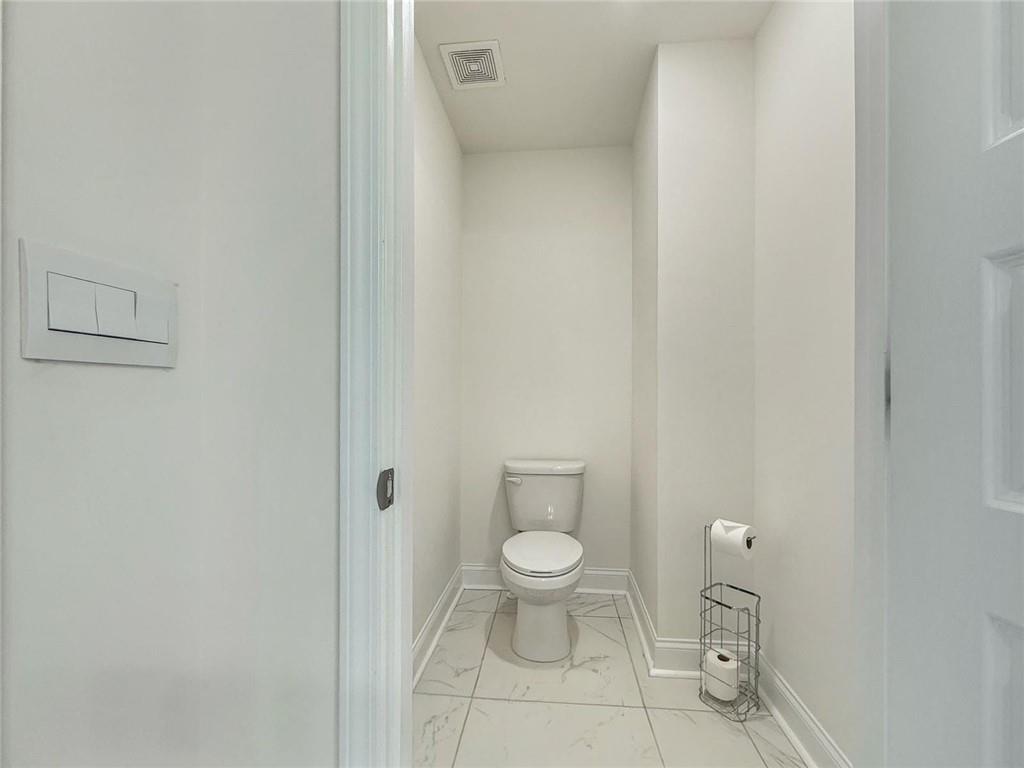 1160 Kendron Lane Unit 16