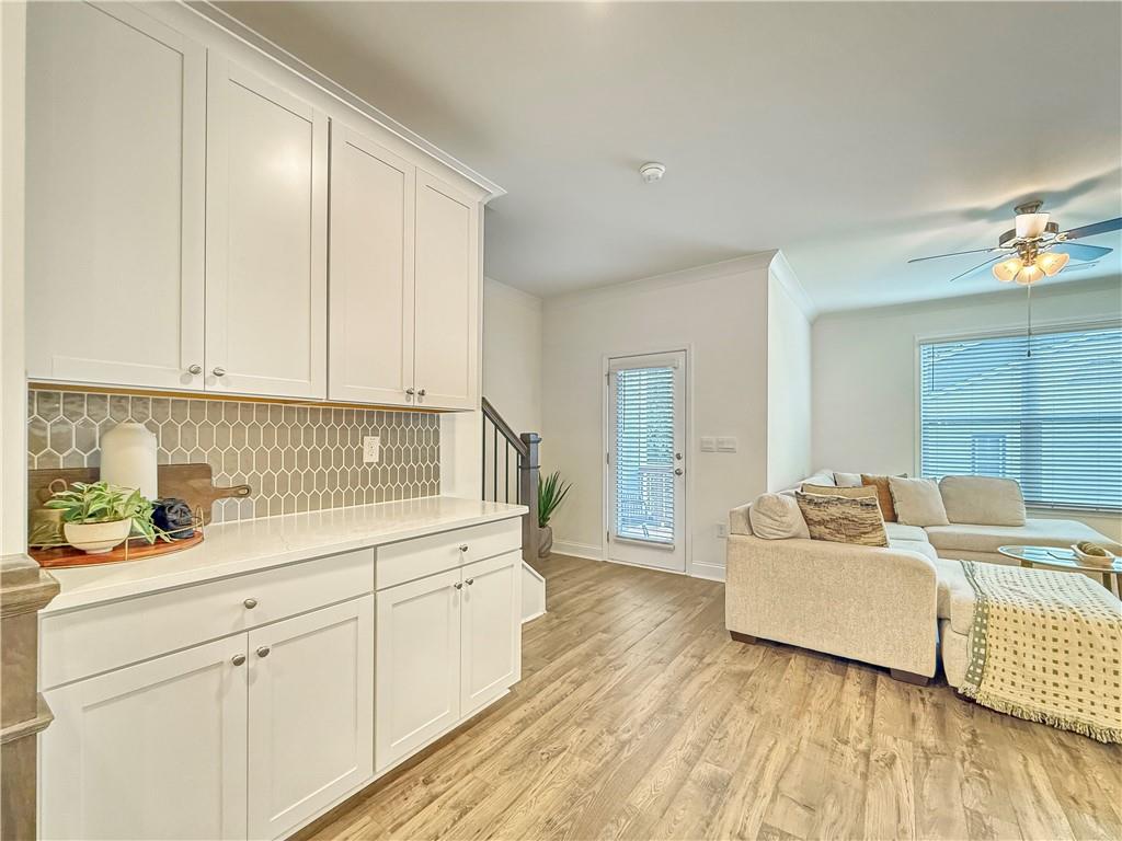 1160 Kendron Lane Unit 16