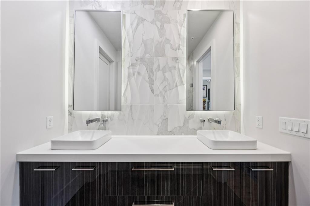 450 Plateau Place NW