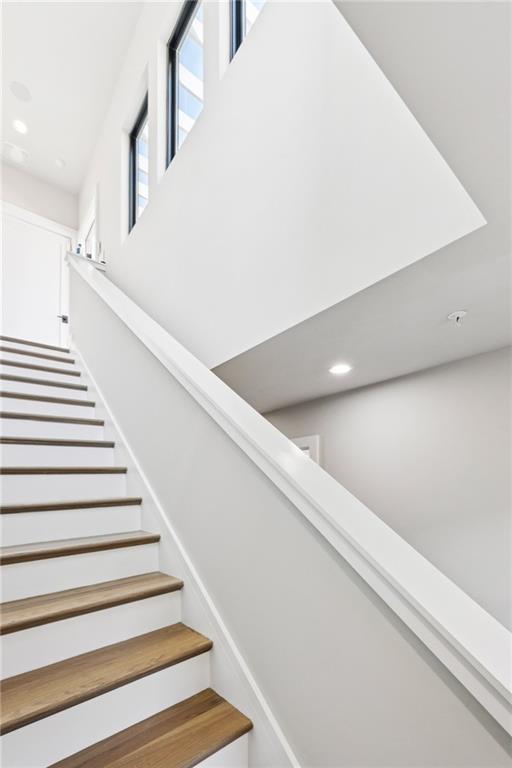 450 Plateau Place NW