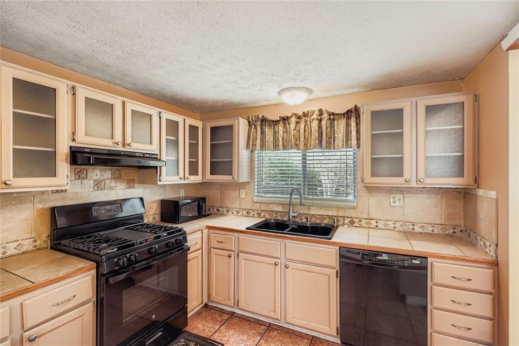 6134 Raintree Bend
