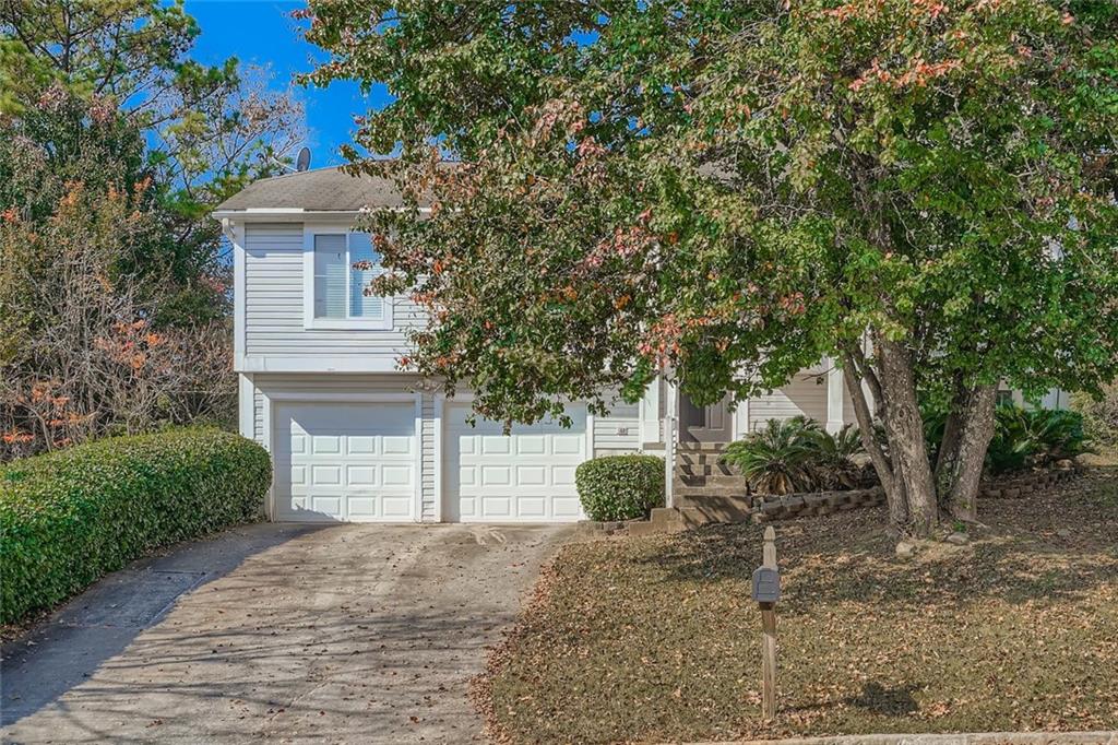 6134 Raintree Bend