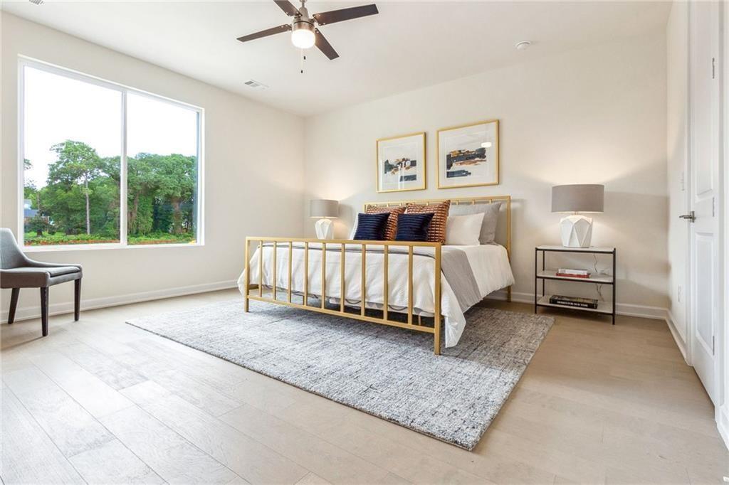 2029 Memorial Drive Unit 33