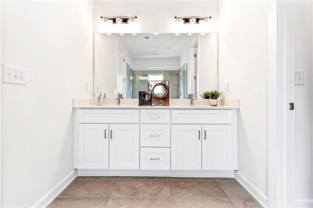 2029 Memorial Drive Unit 33