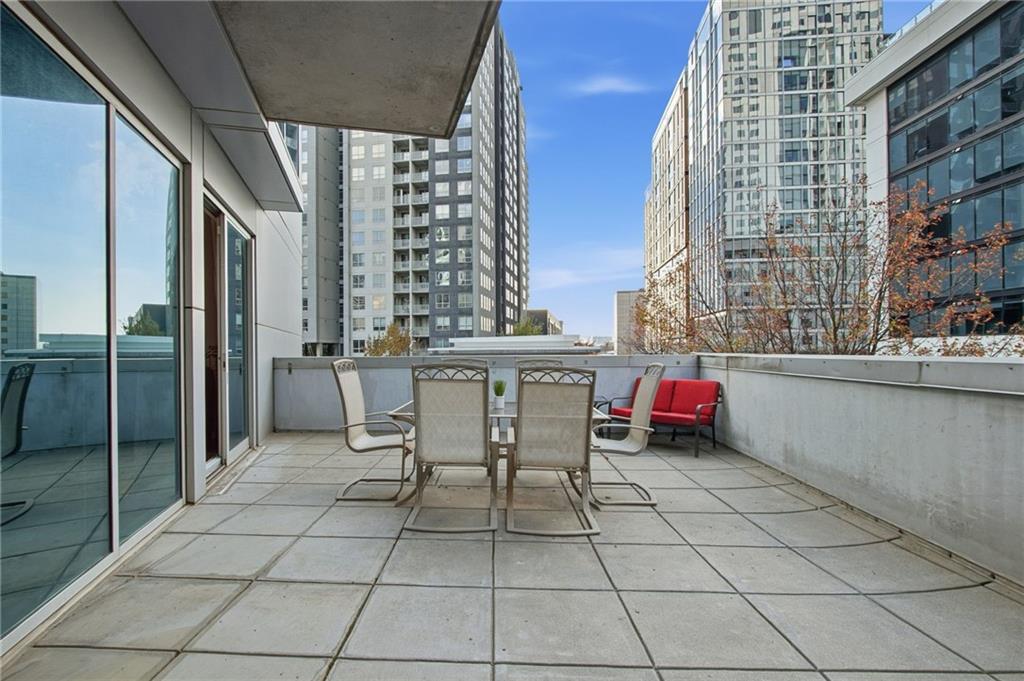 44 Peachtree Place NE Unit 424