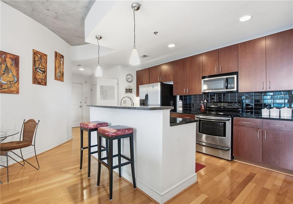 44 Peachtree Place NE Unit 424