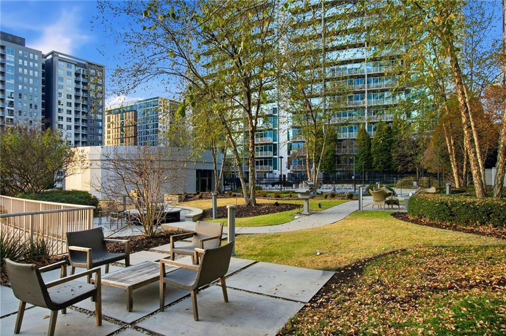 44 Peachtree Place NE Unit 424