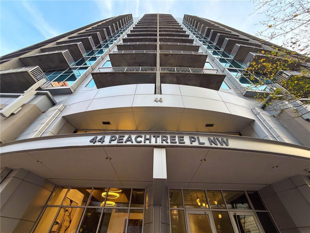 44 Peachtree Place NE Unit 424