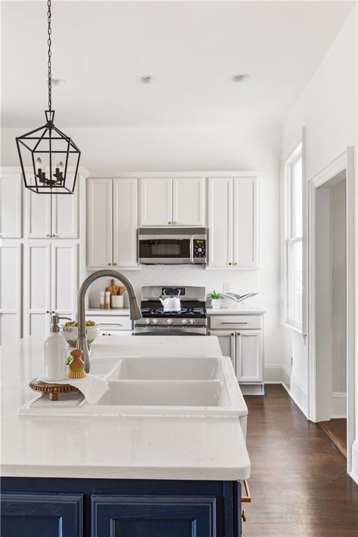 679 Lawton Street SW