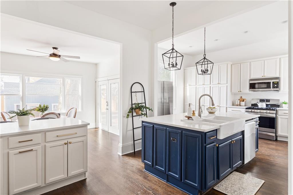 679 Lawton Street SW