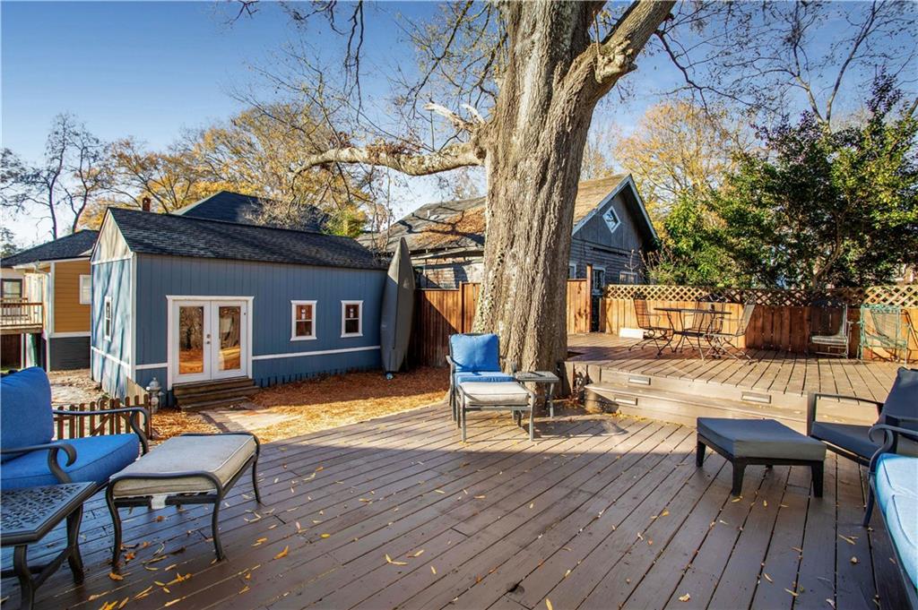 679 Lawton Street SW