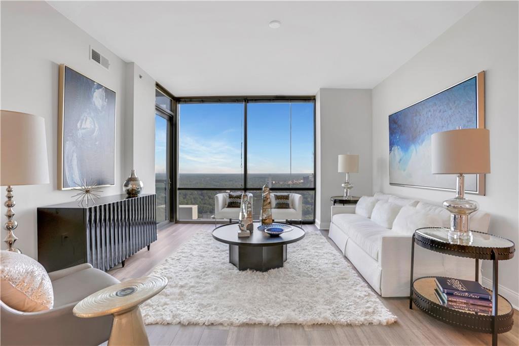 270 17th Street NW Unit 3308