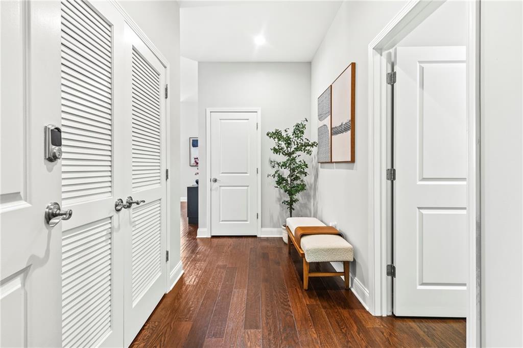 270 17th Street NW Unit 4306